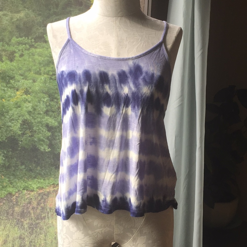 Forever‎ 21 razorback flowey tie dye top size medium